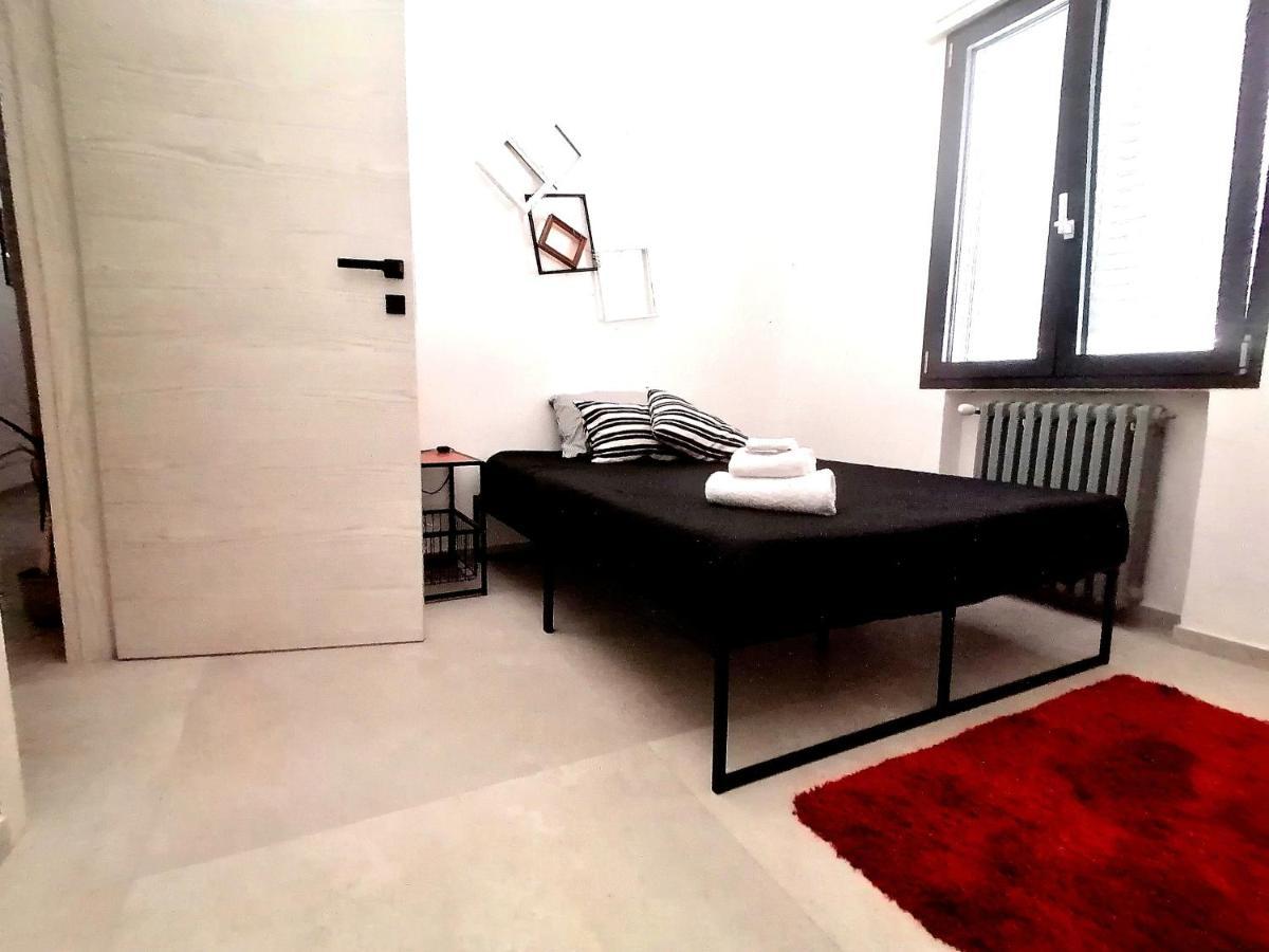 Andirivieni Lecce Casa Vacanze Exterior foto