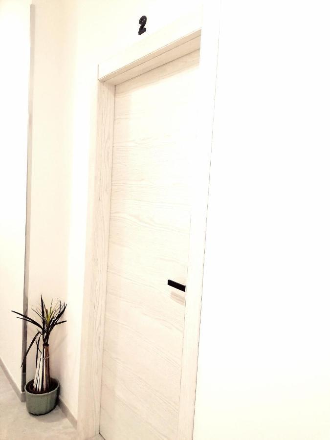 Andirivieni Lecce Casa Vacanze Exterior foto